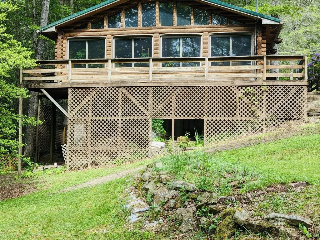 244 Clark Bottom Road London KY 40744
