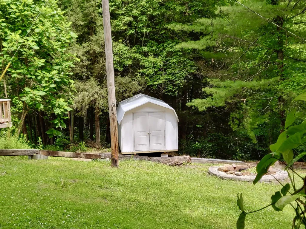 244 Clark Bottom Road London KY 40744