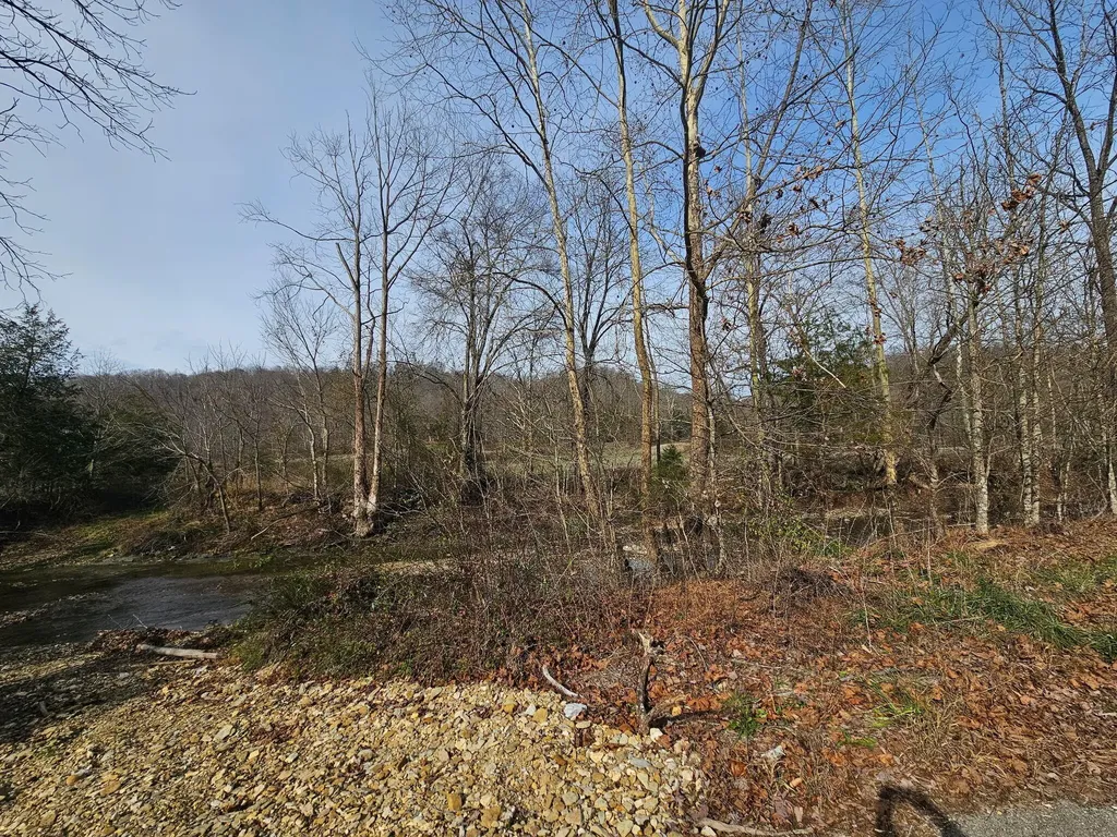 0 S Fishing Creek Road Waynesburg KY 40489