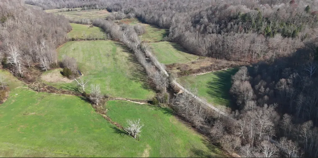 0 S Fishing Creek Road Waynesburg KY 40489
