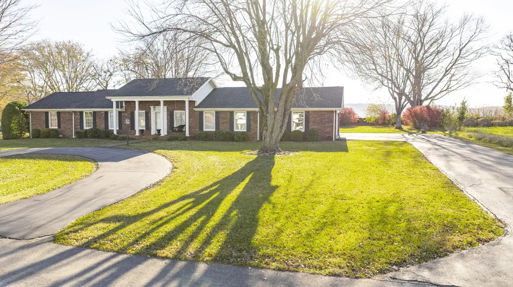 111 Stonehedge Terrace Monticello KY 42633