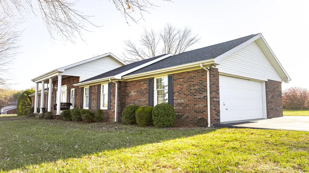 111 Stonehedge Terrace Monticello KY 42633
