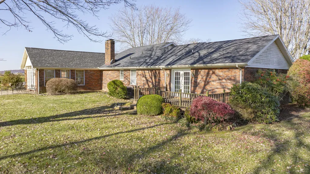 111 Stonehedge Terrace Monticello KY 42633
