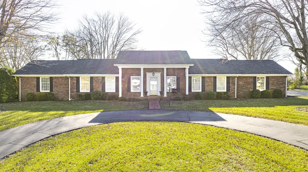 111 Stonehedge Terrace Monticello KY 42633