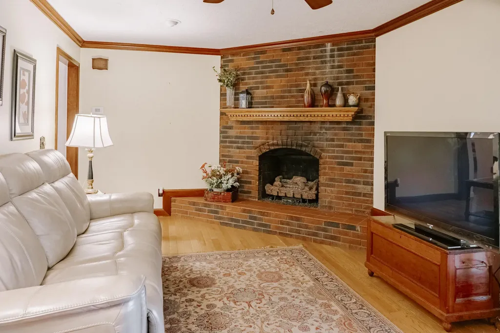 111 Stonehedge Terrace Monticello KY 42633