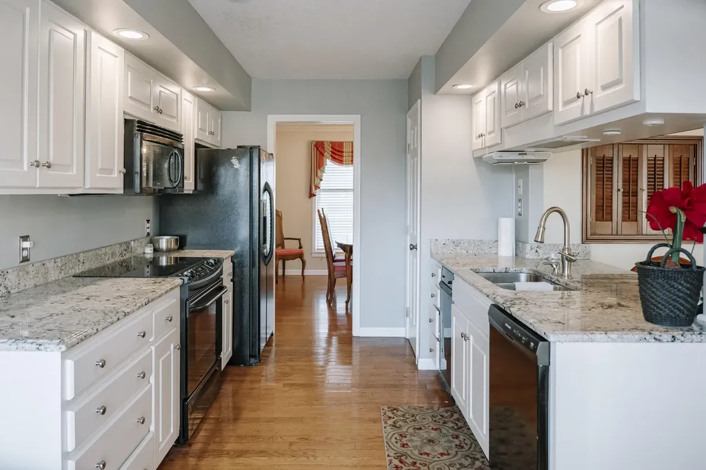 111 Stonehedge Terrace Monticello KY 42633