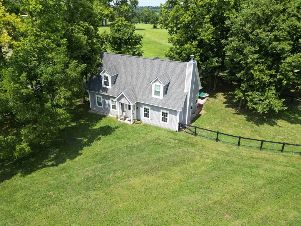 5335 Russell Cave Road Lexington KY 40511