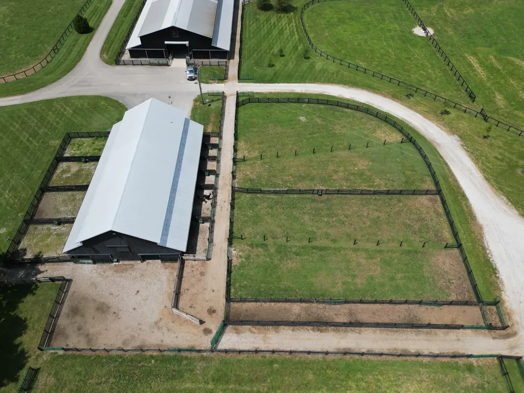 5335 Russell Cave Road Lexington KY 40511