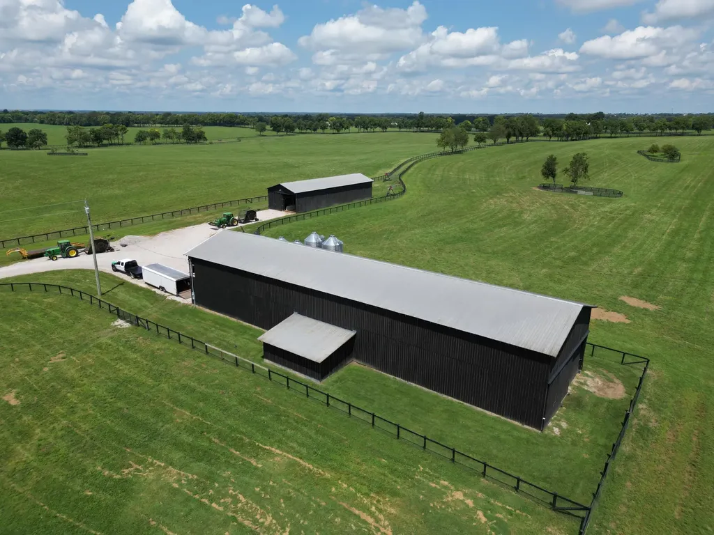 5335 Russell Cave Road Lexington KY 40511