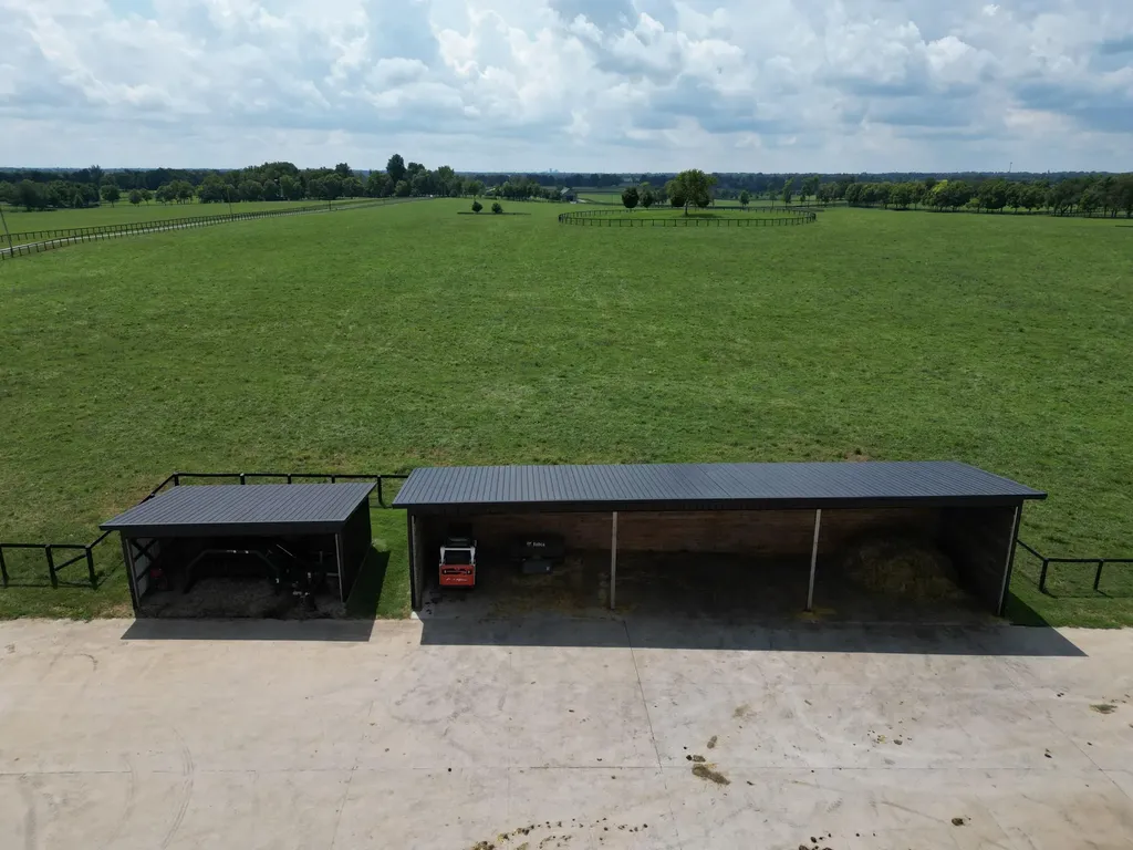 5335 Russell Cave Road Lexington KY 40511