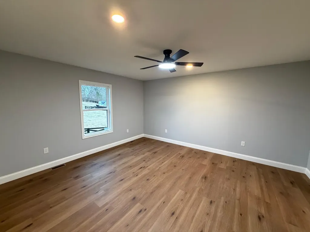 15 Bellwood Lane Keavy KY 40737