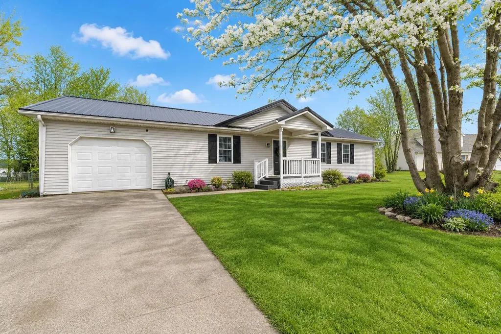 216 Raintree Circle Stanford KY 40484