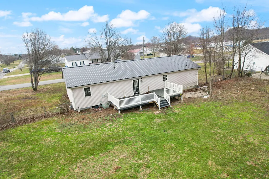 216 Raintree Circle Stanford KY 40484