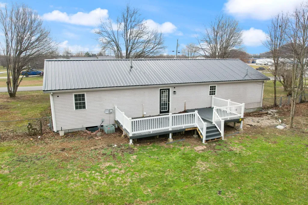 216 Raintree Circle Stanford KY 40484