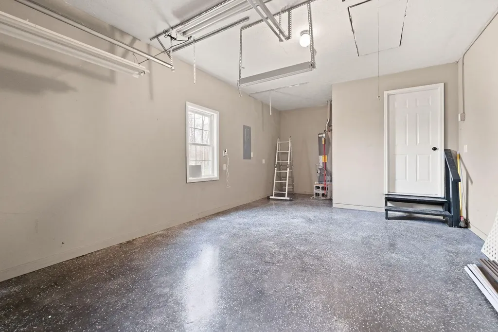 216 Raintree Circle Stanford KY 40484