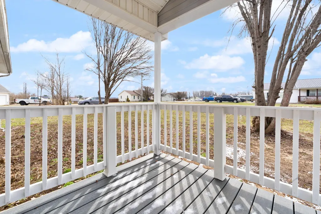 216 Raintree Circle Stanford KY 40484