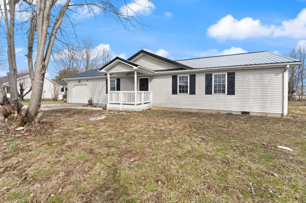 216 Raintree Circle Stanford KY 40484