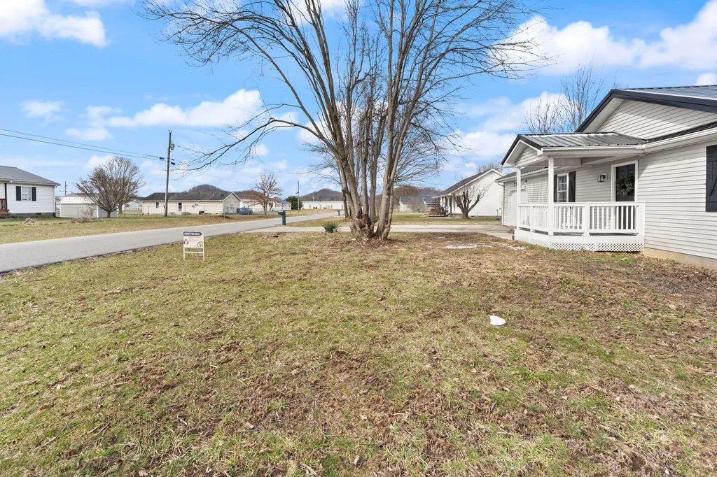 216 Raintree Circle Stanford KY 40484