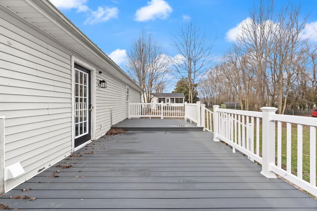 216 Raintree Circle Stanford KY 40484