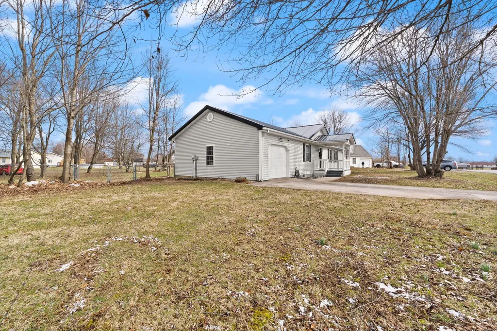 216 Raintree Circle Stanford KY 40484