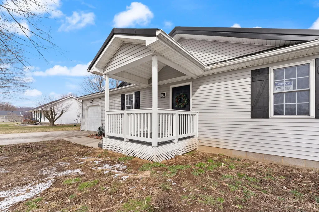 216 Raintree Circle Stanford KY 40484