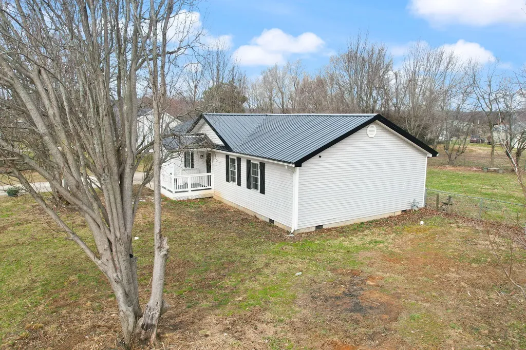216 Raintree Circle Stanford KY 40484