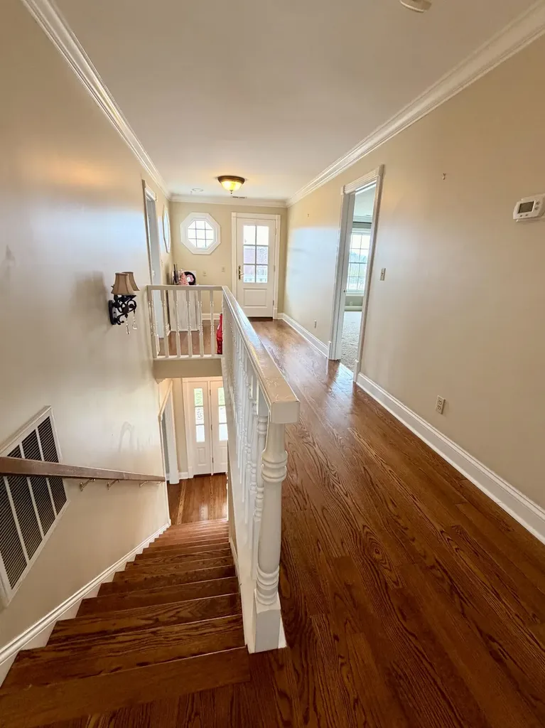 1807 Drake Lane London KY 40741