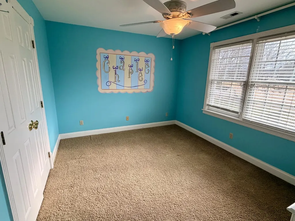 1807 Drake Lane London KY 40741