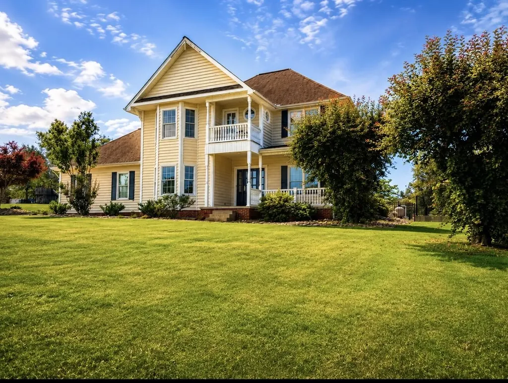 1807 Drake Lane London KY 40741