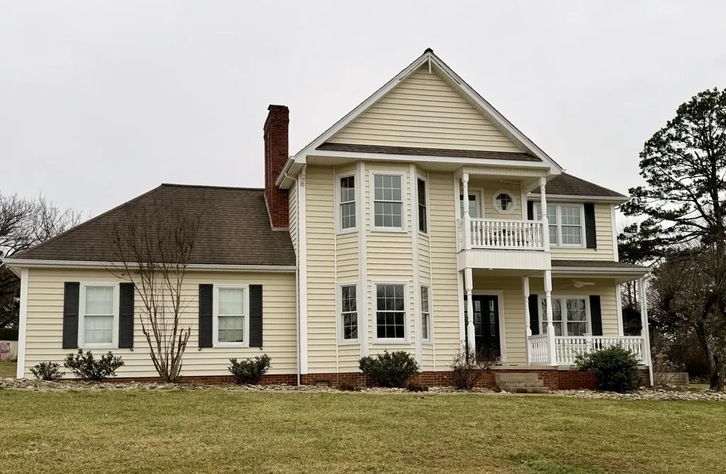 1807 Drake Lane London KY 40741