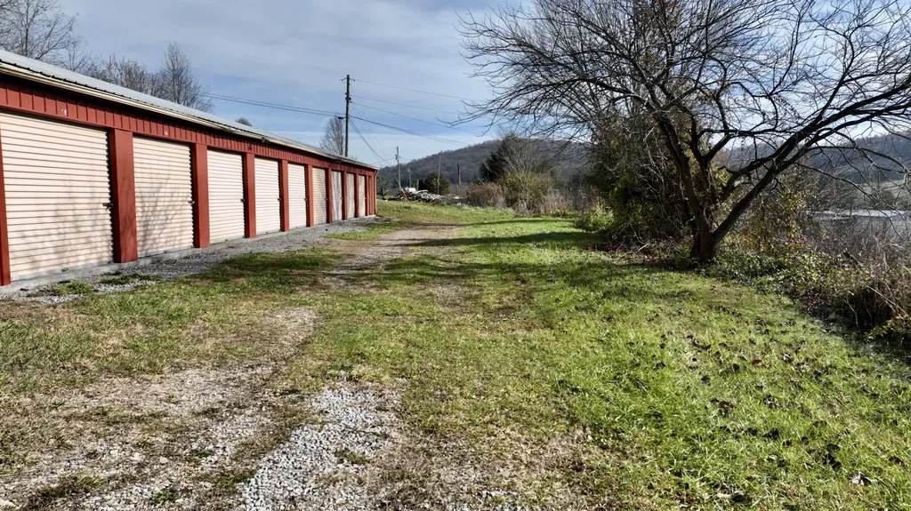 60 Kelsey Drive Mt Vernon KY 40456