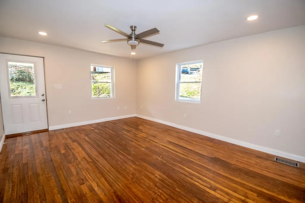 449 W 2nd Street Maysville KY 41056