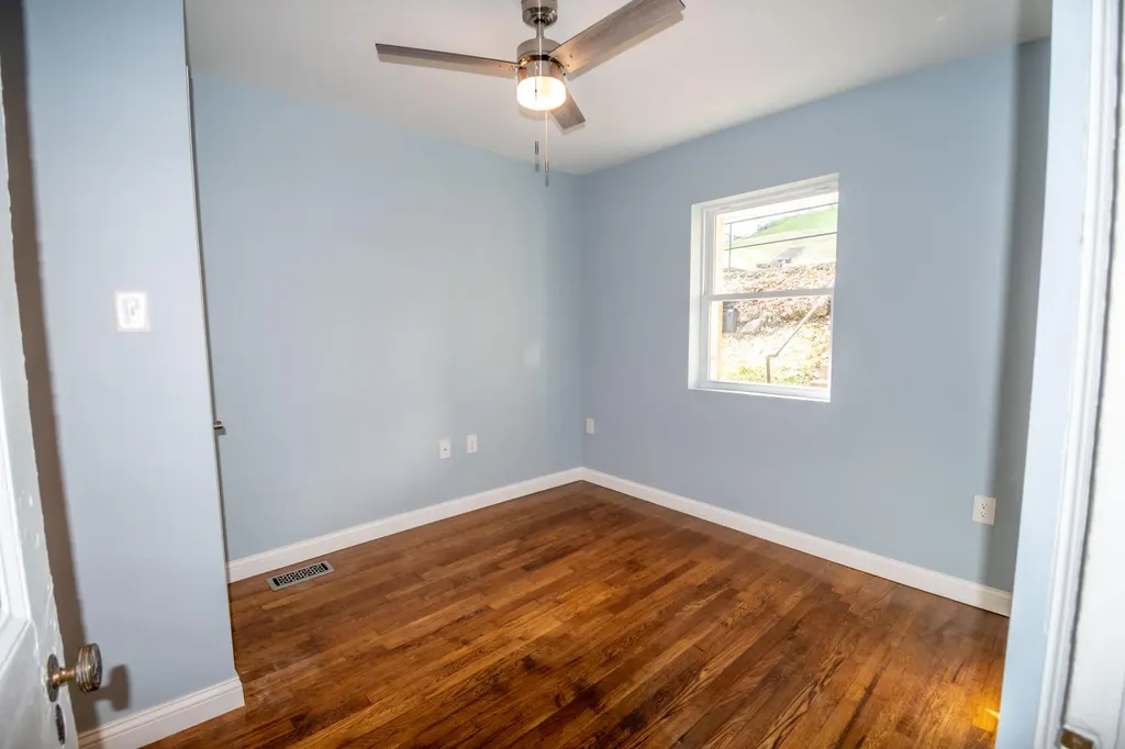 449 W 2nd Street Maysville KY 41056