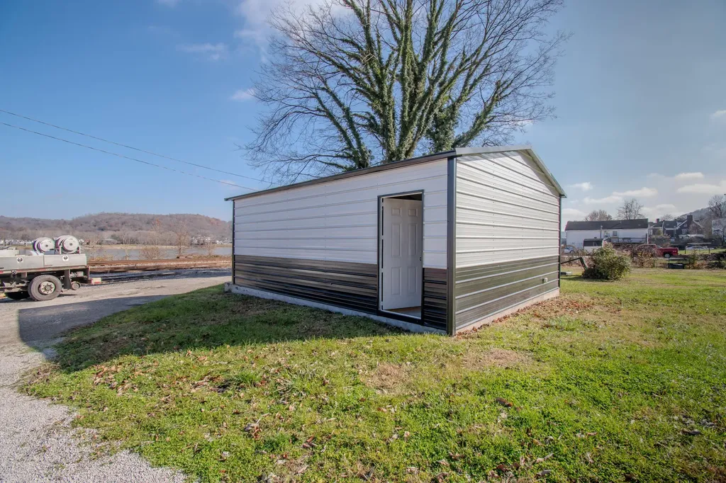 449 W 2nd Street Maysville KY 41056