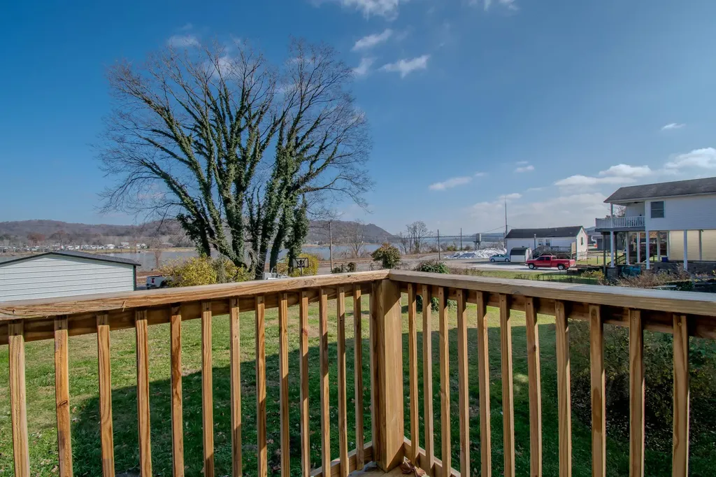 449 W 2nd Street Maysville KY 41056