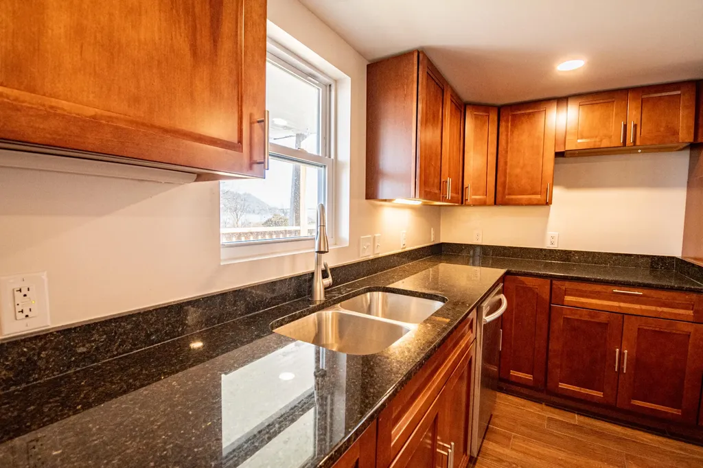 449 W 2nd Street Maysville KY 41056