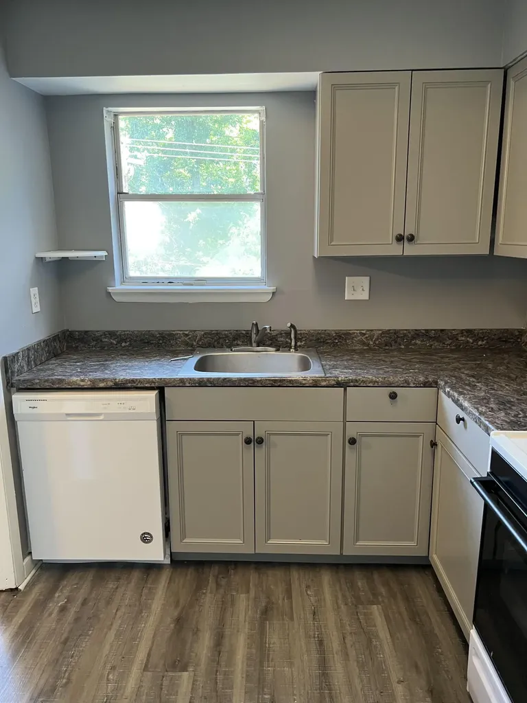 421 Redding Road Lexington KY 40517