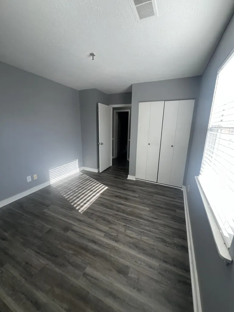 421 Redding Road Lexington KY 40517