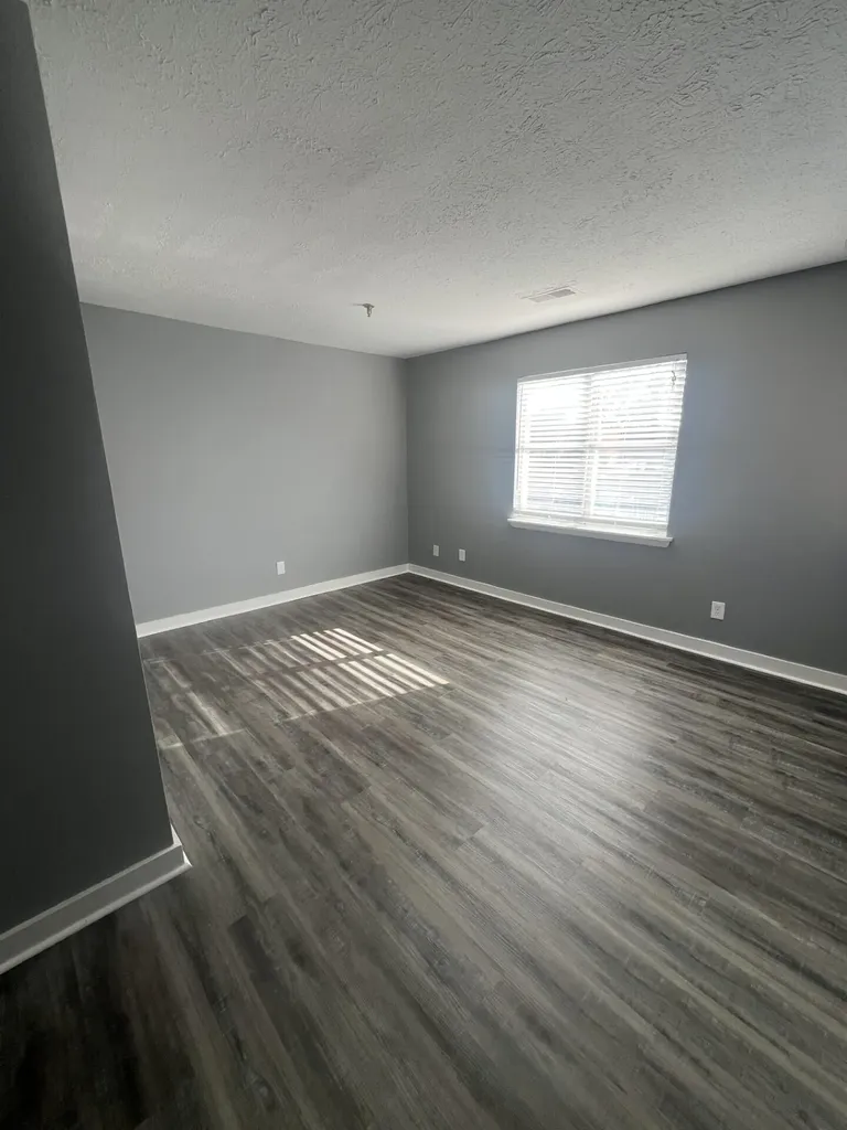 421 Redding Road Lexington KY 40517