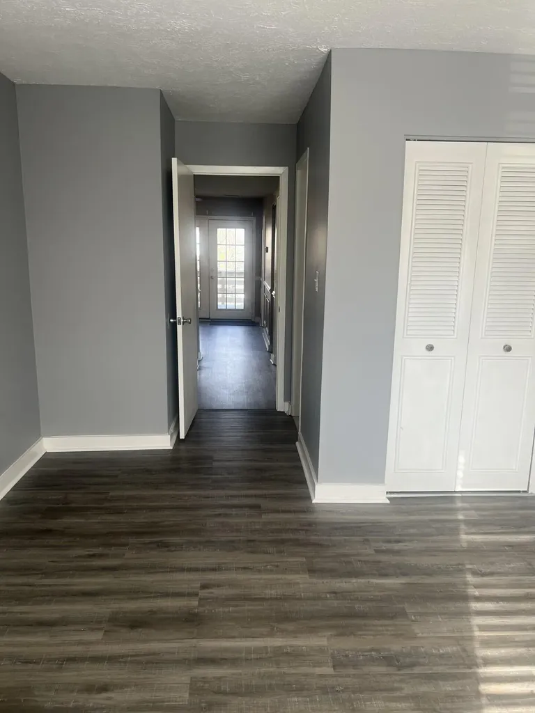 421 Redding Road Lexington KY 40517