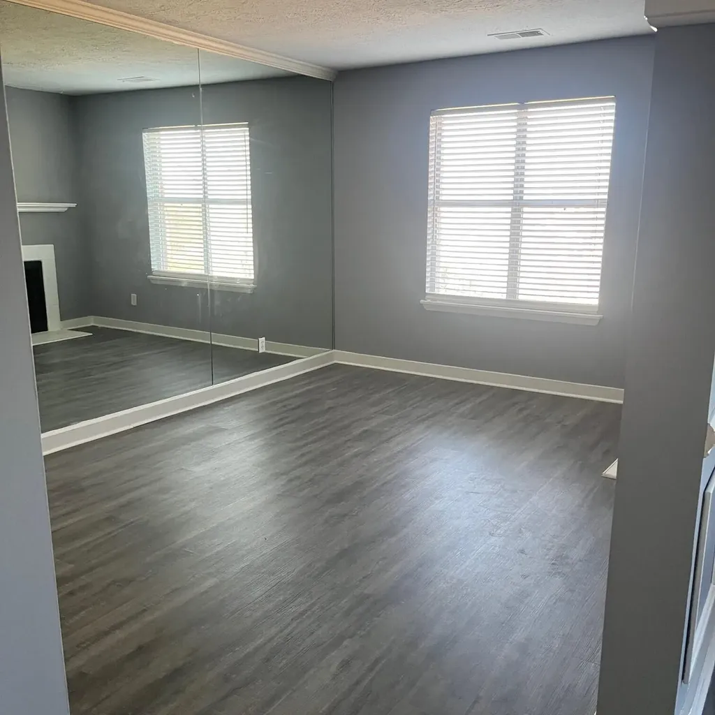 421 Redding Road Lexington KY 40517