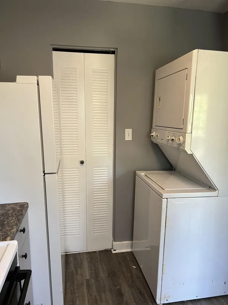 421 Redding Road Lexington KY 40517