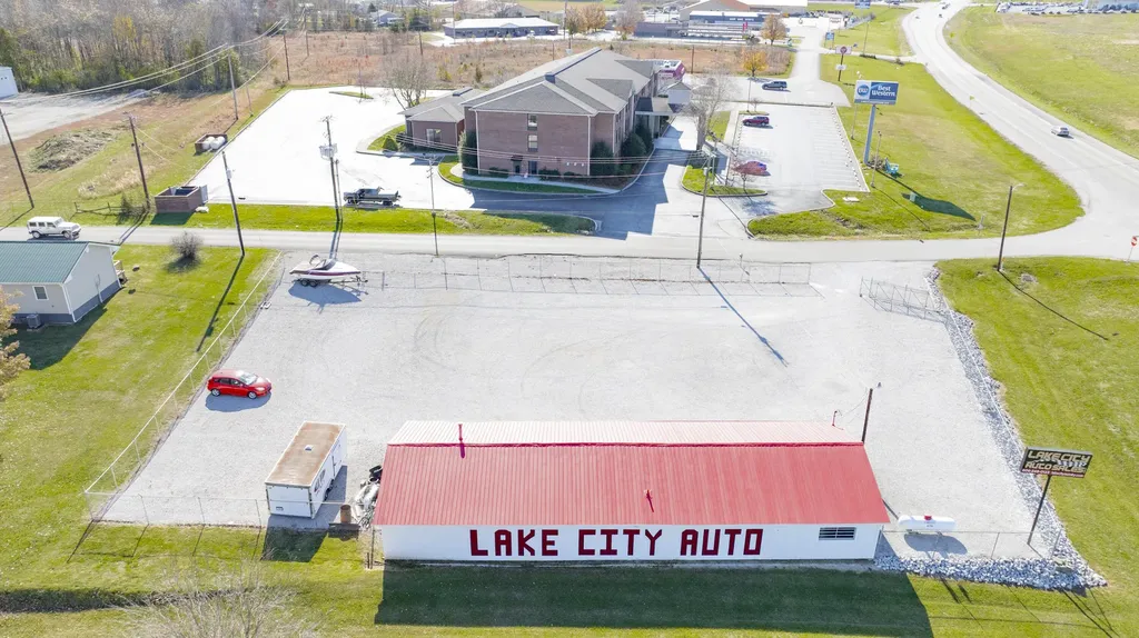 2104 Ky-90 Monticello KY 42633