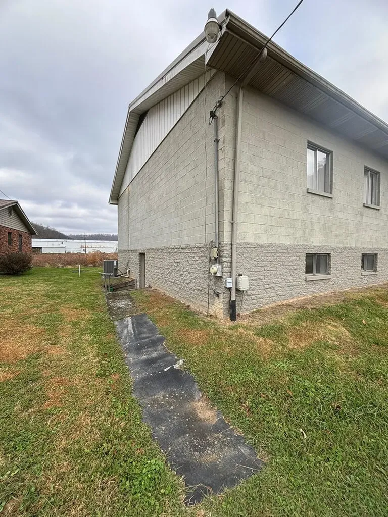 2194 Ky-1428 Prestonsburg KY 41653