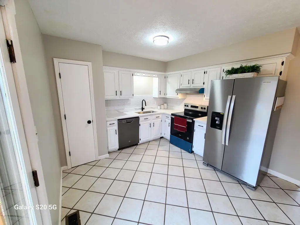 3632 Laredo Drive Lexington KY 40517