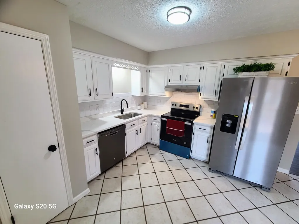 3632 Laredo Drive Lexington KY 40517