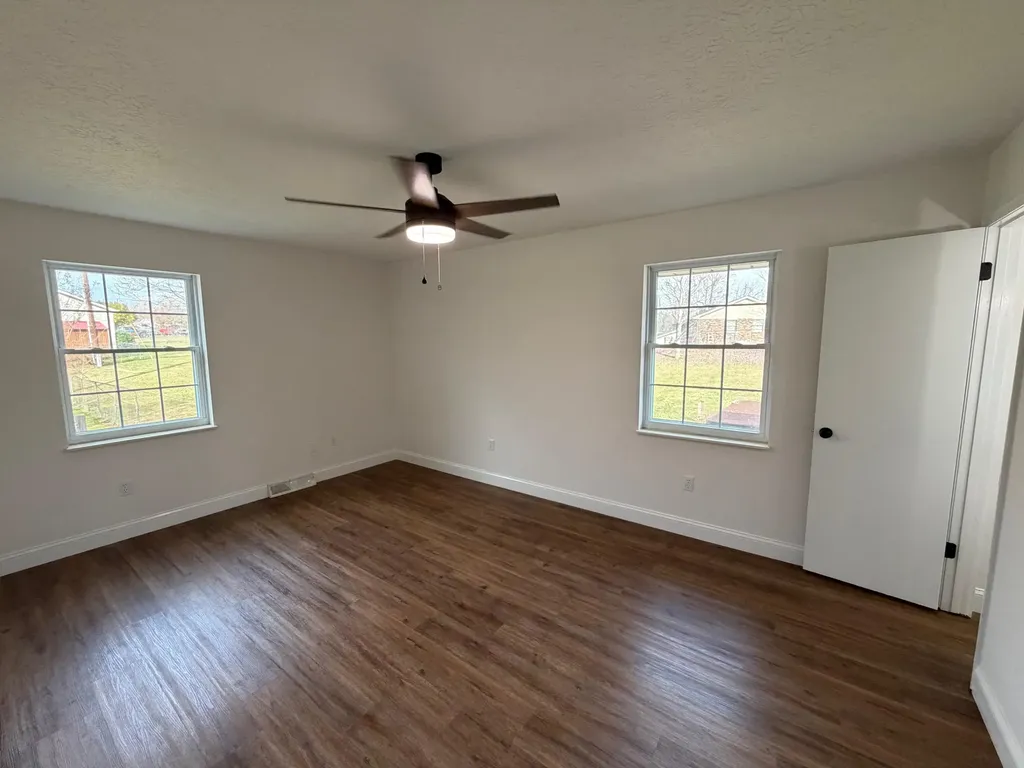 3183 N State Highway 1223 Corbin KY 40701