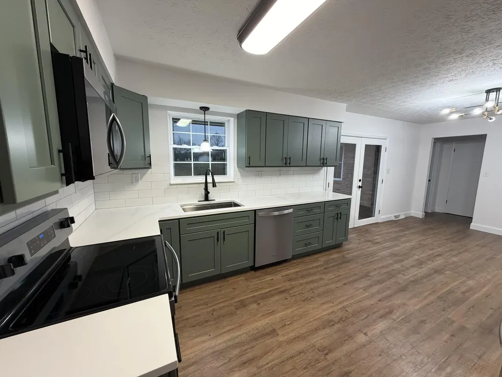 3183 N State Highway 1223 Corbin KY 40701