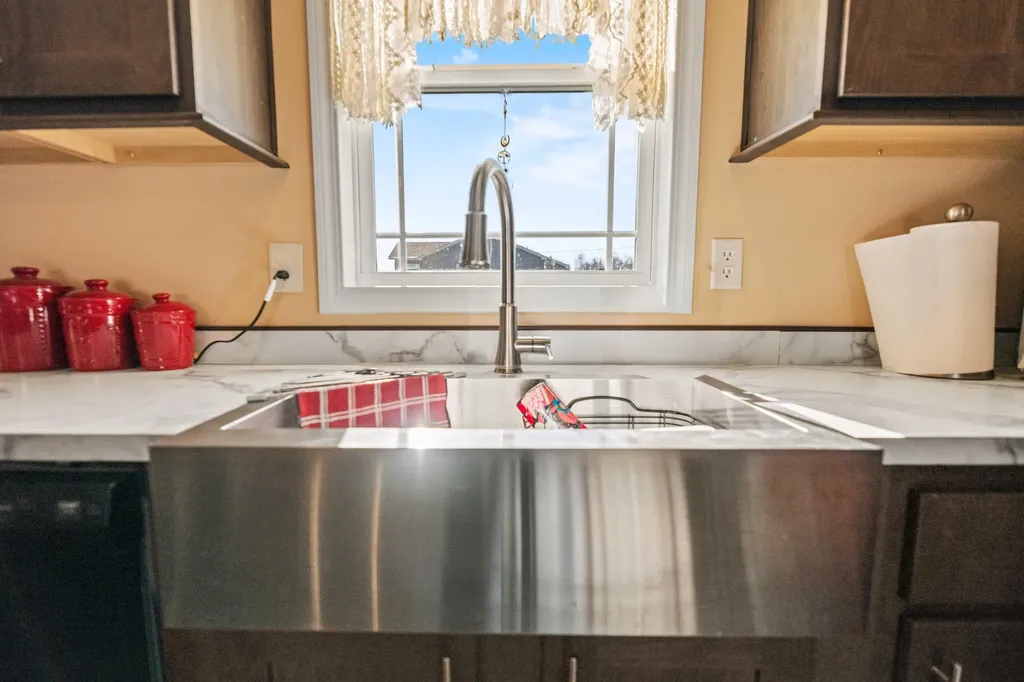59 Village Lane Russell Springs KY 42642
