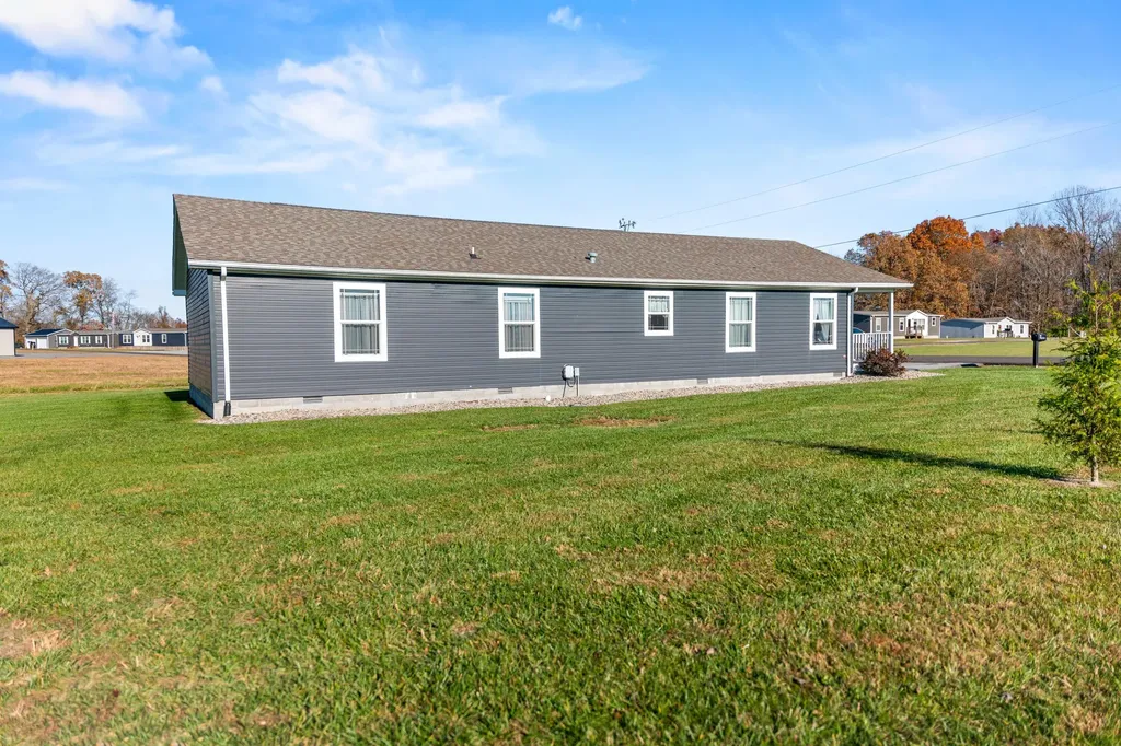 59 Village Lane Russell Springs KY 42642